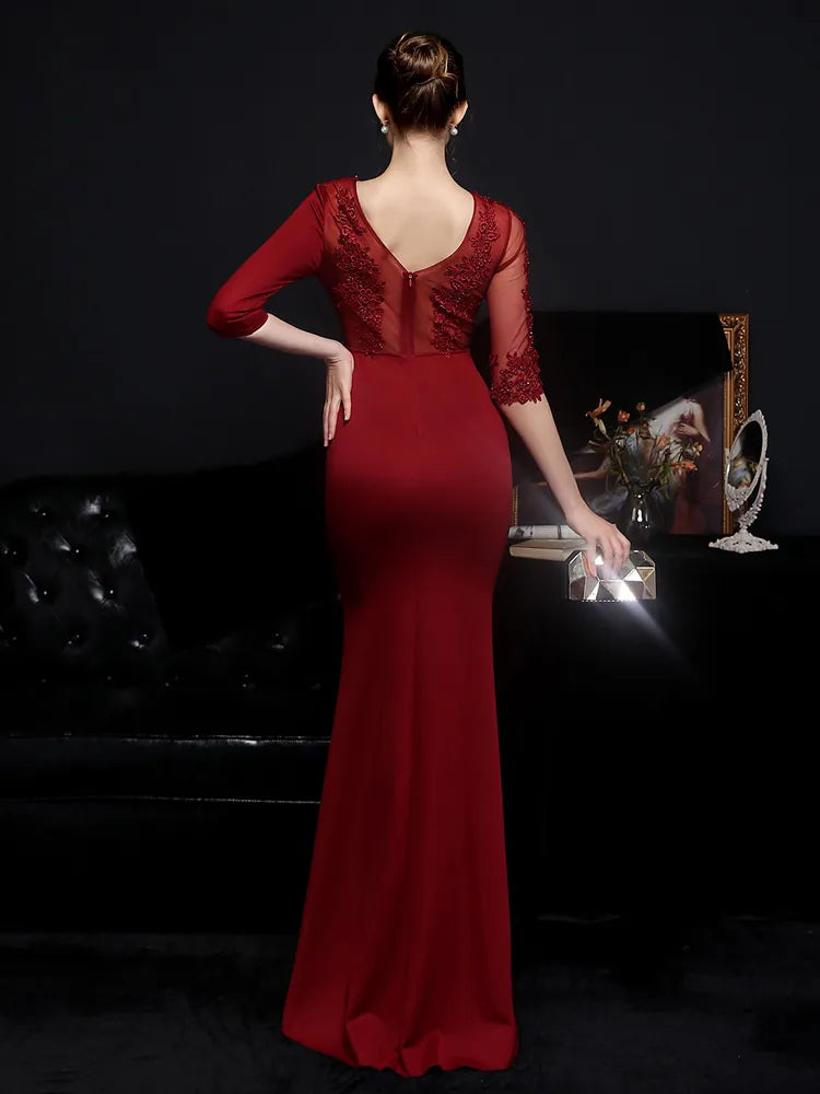 Elegant Burgund Appliques Beads Evening Dress See through Tulle Long Sleeve Dress