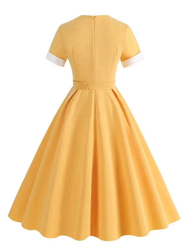 2024 Hepburn Vintage Short Swing Runway Dress Elegant Slim Fit Short Sleeve V Neck 50s 60s Cocktail Evening Dresses with Belt