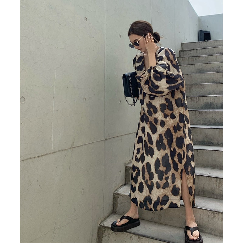 Autumn Women Lantern Sleeve V-neck Dress Sexy Leopard Print Mid-length Elegant Lady Party Dress New Clothes