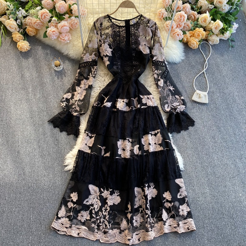 Banulin Fashion Runway Dress Spring Autumn Women's Dress O-Neck Flare Sleeve Flowers Embroidery Elegant Lace Long Dresses