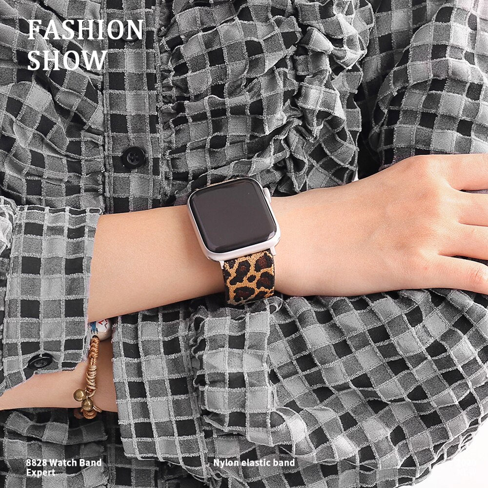 Soft and comfortable nylon Loop elastic buckle Apple watch band 38mm 42mm Series 6 SE 543 2 1 For iWatch Strap Nylon braid 44mm