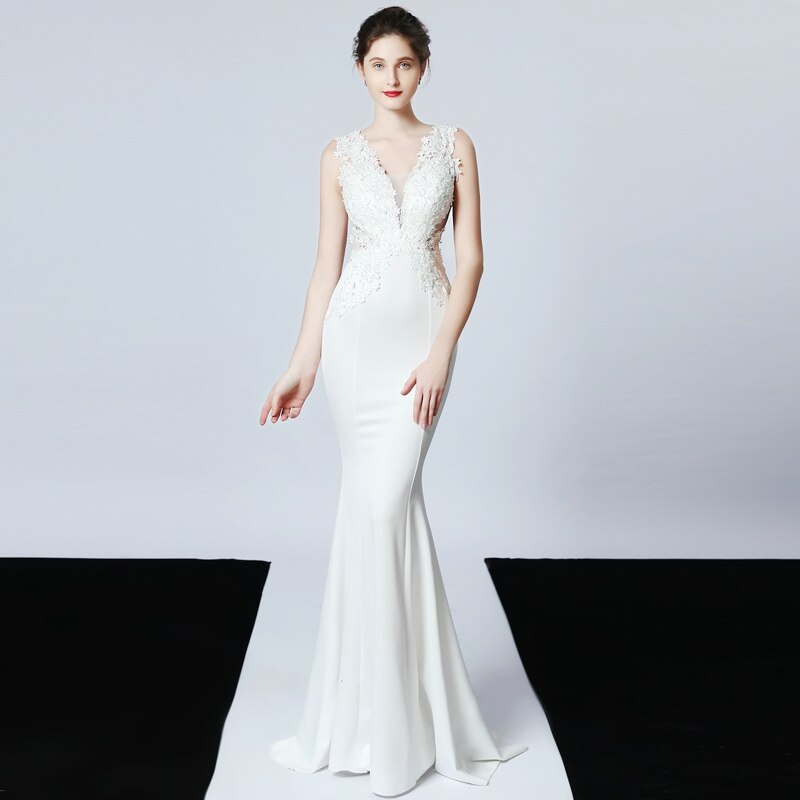 Green V-neck Appliques Beading Long Satin Evening Dress See-through Back Elegant Evening Party Dress