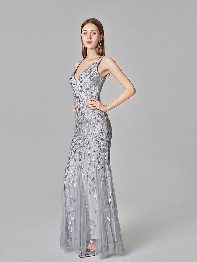 Silver Gray Elegant Fashion Evening Dresses Sexy Simple V Collar Open Back Sleeveless Embroidered Beads Fishtail Dress Gown