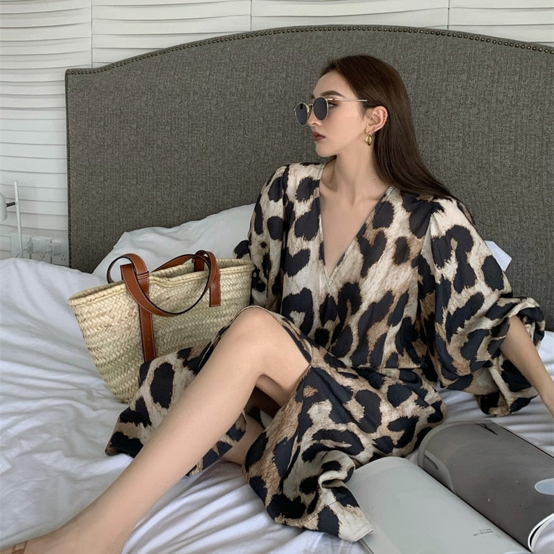 Autumn Women Lantern Sleeve V-neck Dress Sexy Leopard Print Mid-length Elegant Lady Party Dress New Clothes