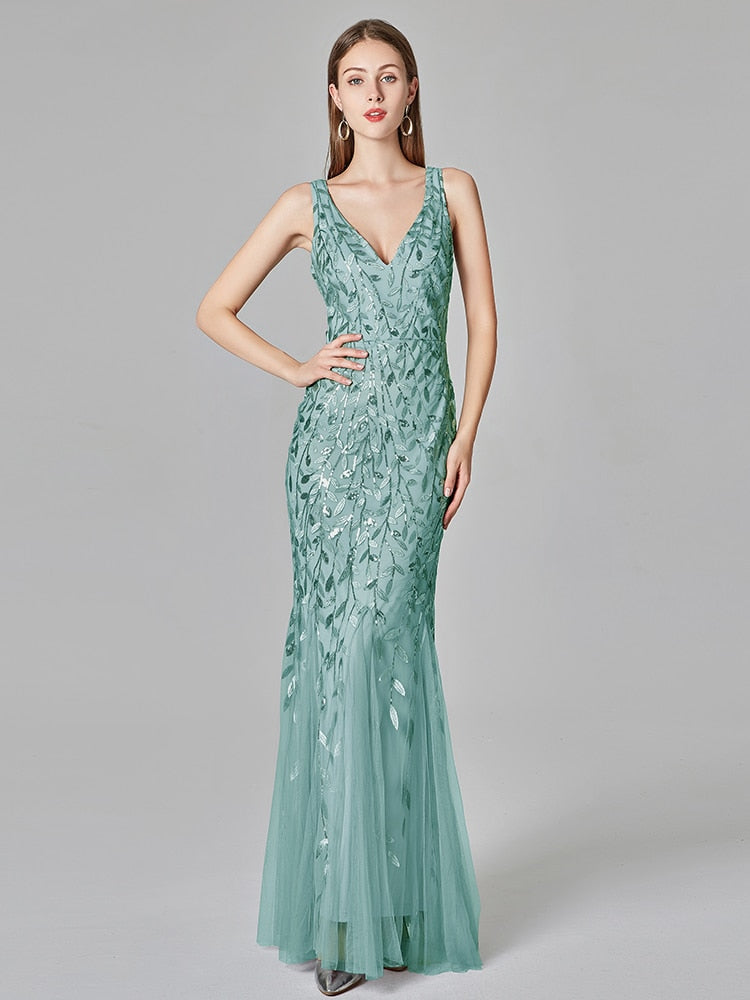 Silver Gray Elegant Fashion Evening Dresses Sexy Simple V Collar Open Back Sleeveless Embroidered Beads Fishtail Dress Gown