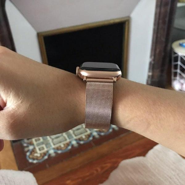 Apple Apple Watch Series 5 4 3 2 Band, Milanese mesh sport Loop Stainless Steel Watchband with Double Buckle 38mm, 40mm, 42mm, 44mm