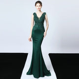 Green V-neck Appliques Beading Long Satin Evening Dress See-through Back Elegant Evening Party Dress