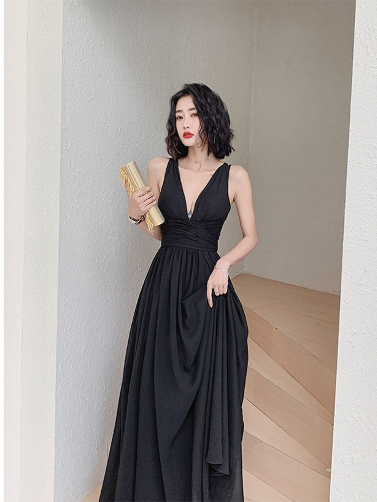 Black Cocktail Dress Sexy Deep V-neck Backless Party Gowns High Waist – jetechband Black Cocktail Dress Sexy Deep V-neck Backless Party Gowns High Waist – jetechband