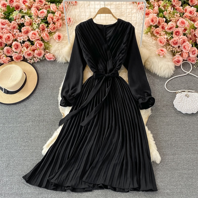 green emerald velvet dress Simple Flavor Women's Floral Vintage Dress Elegant Midi Evening Dress 3/4  Sleeves(XH3337KF,S) at Amazon Women's Clothing store