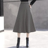 Vintage Women Long Woolen Retro Pleated Plaid Black A-line Skirts